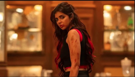 कल्याणी प्रियदर्शन की ‘लोका: चैप्टर 1’ ने मचाया धमाल, दो हफ्तों में कमाए इतने करोड़ रुपये