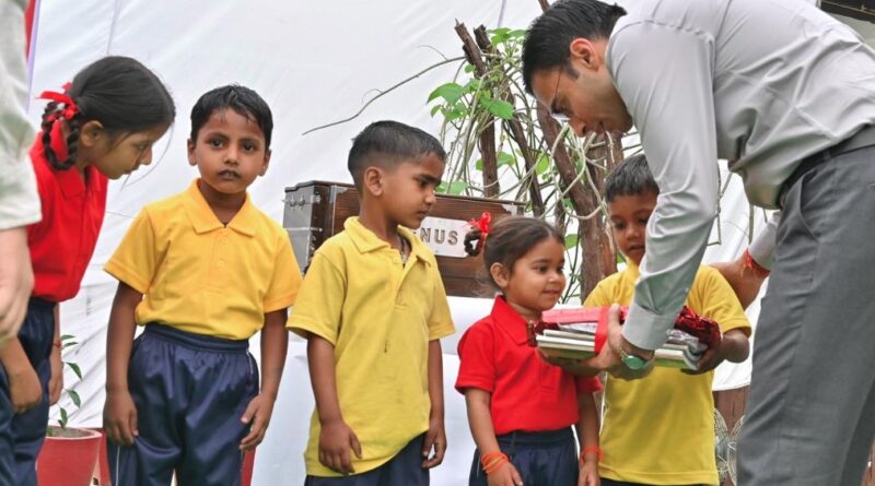 सड़क पर भटकते बच्चों को मिली नई राह, जिला प्रशासन का “इंटेंसिव केयर सेंटर” बदल रहा ज़िंदगी का रास्ता