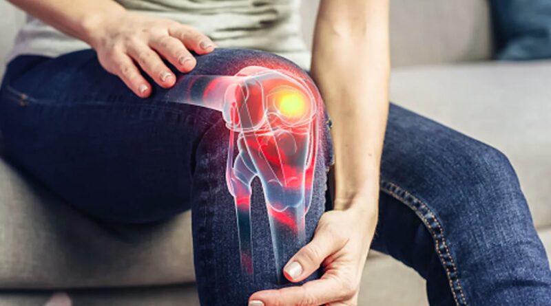 जोड़ों का दर्द अब सिर्फ बुजुर्गों की नहीं, युवाओं की भी परेशानी, आइये जानते हैं इससे राहत पाने के आसान उपाय