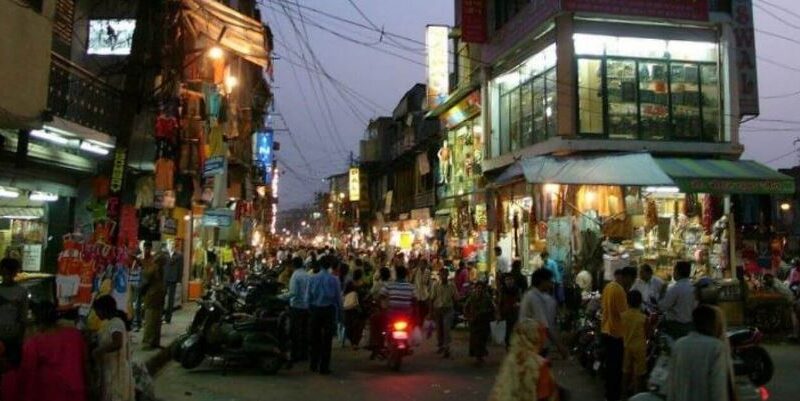 त्योहारों के दौरान सुविधाजनक आवाजाही और जाम से बचाव के लिए प्रशासन ने तैयार किया नया ट्रैफिक प्लान