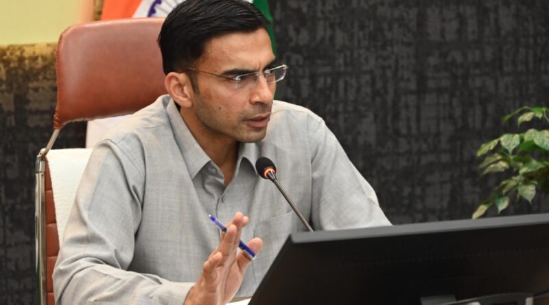 डीएम के आदेश का असर: भारी वाहनों के बावजूद राज्य स्थापना दिवस पर दिनभर जाम-मुक्त रहा देहरादून