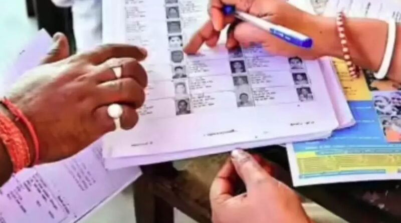चुनाव आयोग की अपील- नया वोट बनवाना हो या पता बदलना, एसआईआर से पहले निपटाएँ सारे काम