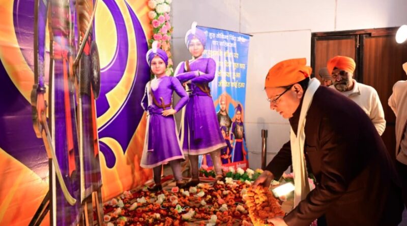 मुख्यमंत्री धामी ने मल्लीताल स्थित गुरुद्वारे में टेका माथा
