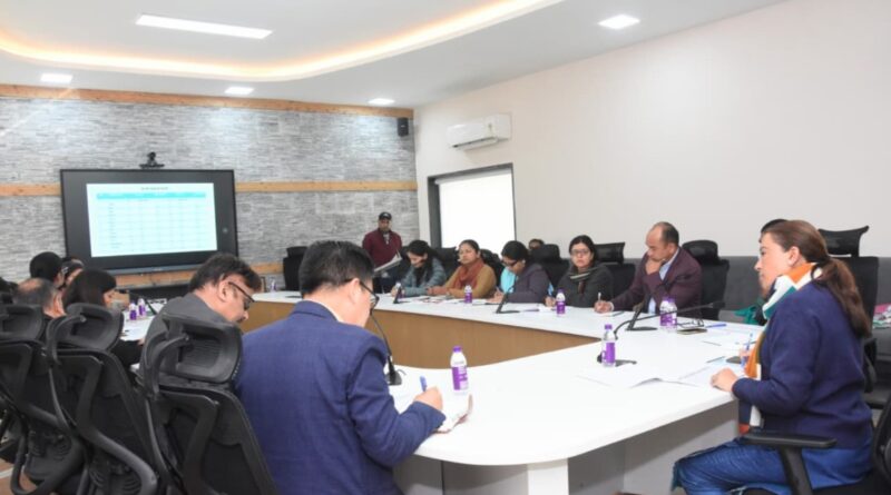 आंगनबाड़ी कार्यकत्रियों को सेवानिवृत्ति पर अब मिलेंगे एक लाख- रेखा आर्या