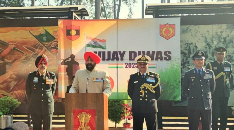 विजय दिवस- 1971 युद्ध के 54 वर्ष पूरे, देहरादून में शहीदों को श्रद्धांजलि, राज्यपाल ने किया नमन