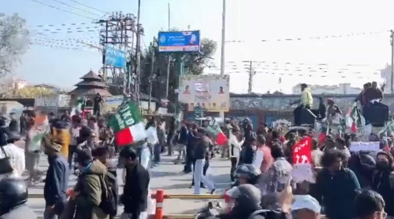 अंकिता भंडारी मामले में सीबीआई जांच की मांग को लेकर देहरादून में प्रदर्शन