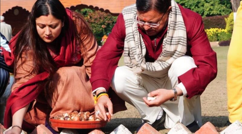 सीएम धामी ने शासकीय आवास में लगाए ट्यूलिप बल्ब, पुष्प खेती को बताया स्वरोजगार का मजबूत जरिया